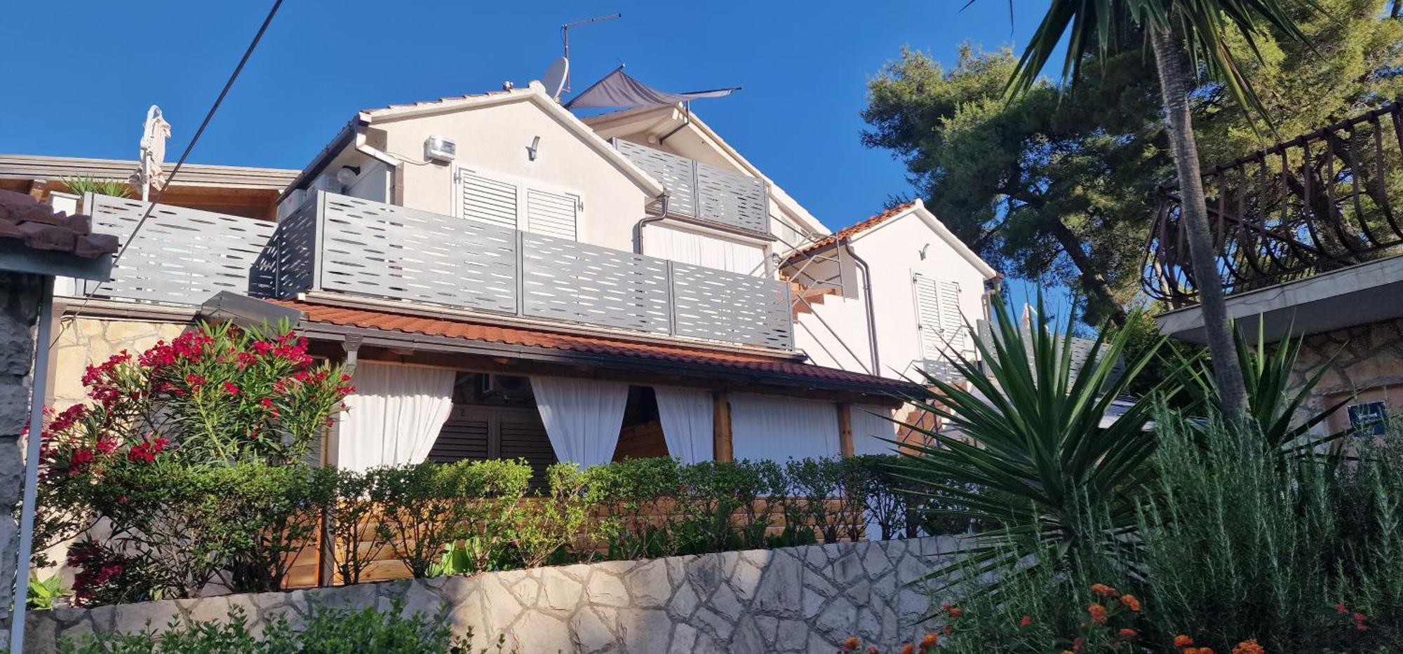 Apartmani Dutkovic Vrboska Exterior foto